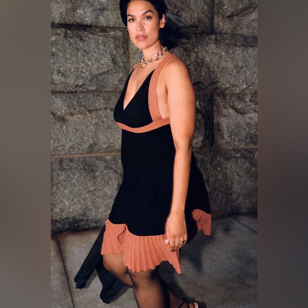 NWT Anthropologie Colorblock Mini Knit Dress in Black Brown Combo Size 2X Plus. - Picture 11 of 16